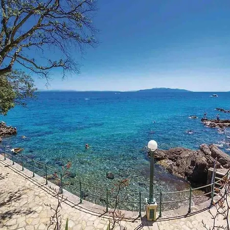 Opatija Sky View - Unique 270° Panorama Апартаменты Волоско