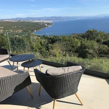 Opatija Sky View - Unique 270° Panorama Апартаменты *